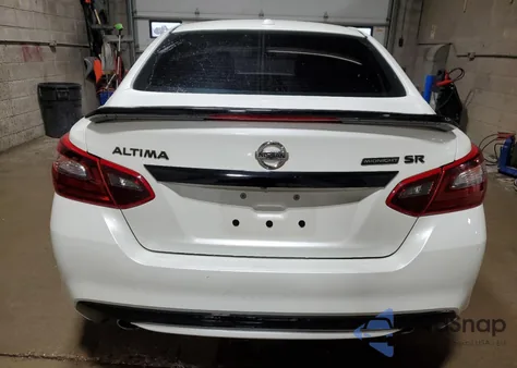 2018 Nissan Altima 2.5 из США, поврежденный, VIN 1N4AL3AP9JC281357